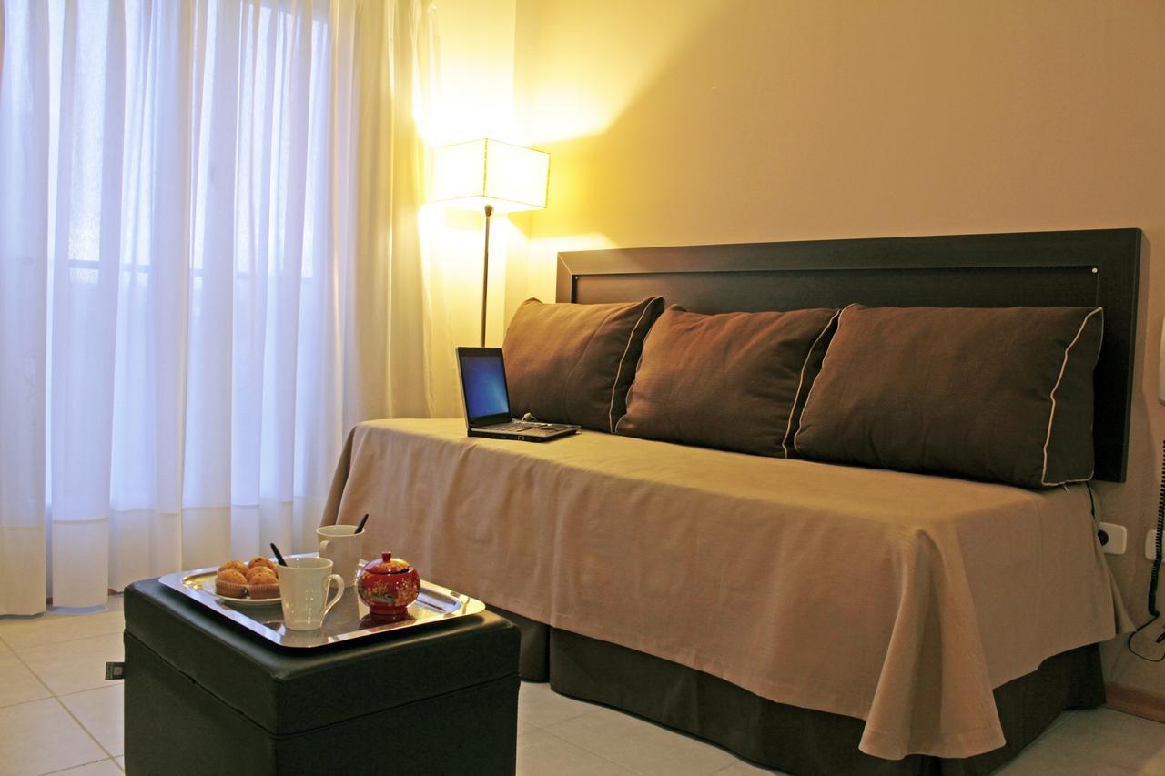 Apart Hotel Granada Neuquen Bagian luar foto