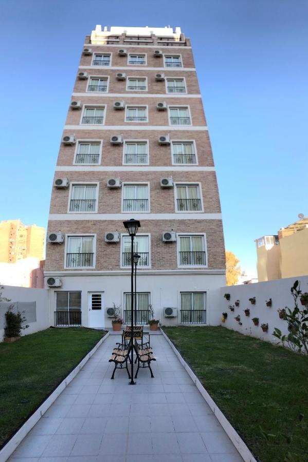 Apart Hotel Granada Neuquen Bagian luar foto
